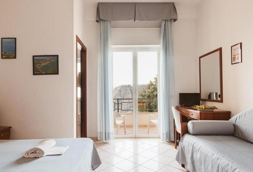 Triple Room Sea View, Bellavista