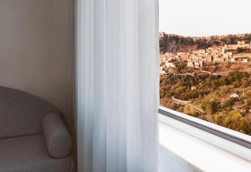 Люкс, Bellavista