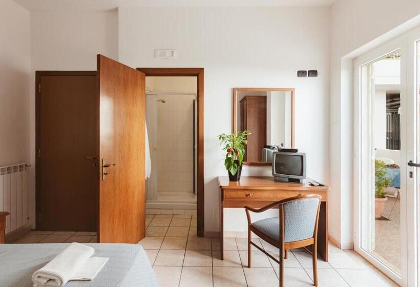 Семейный Номер Вид на Море, Bellavista