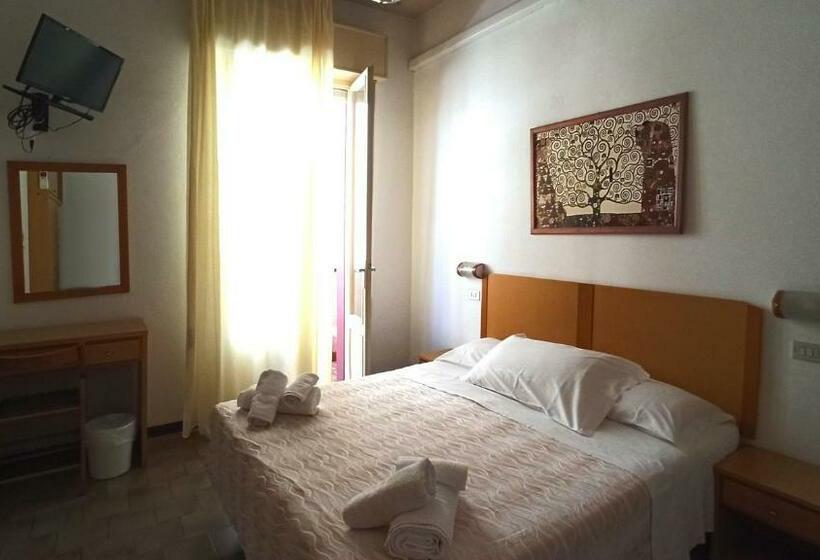 スタンダードルーム, La Caravella