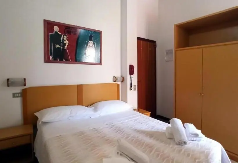 Economy-huone, La Caravella
