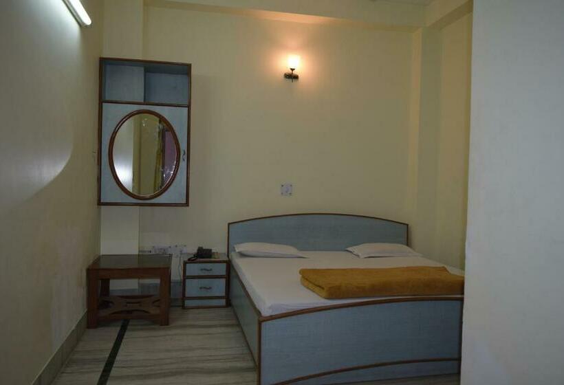 高级大房间, Raj Palace