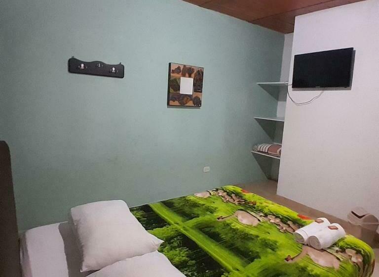 스탠다드 룸, Hostal Johnnier