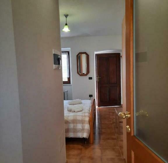 Номер Стандарт, Bed & Breakfast Castello Regina