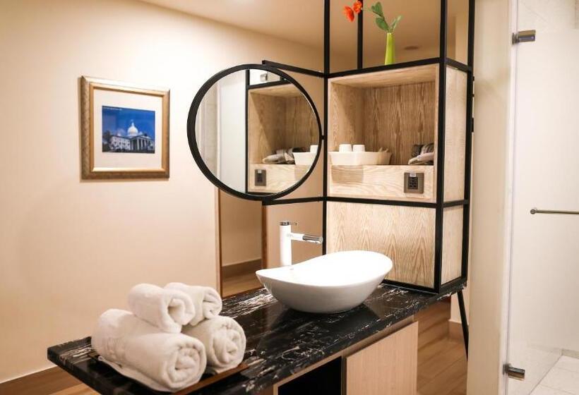 اتاق استاندارد با چشمانداز دریا, Sea Passion