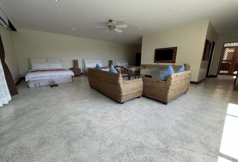 اتاق خانوادگی با چشمانداز دریا, Sea Passion