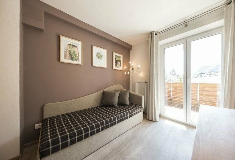 스위트, Boutique Hotel Zum Rosenbaum