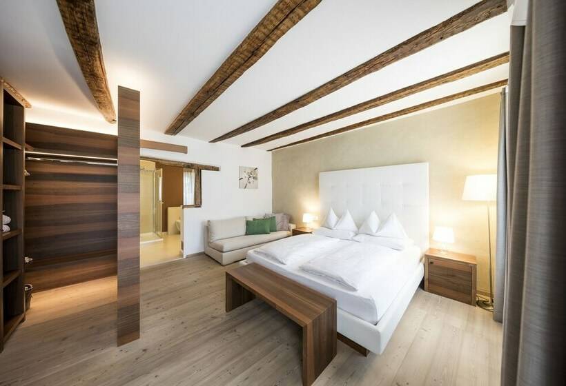 주니어 스위트, Boutique Hotel Zum Rosenbaum