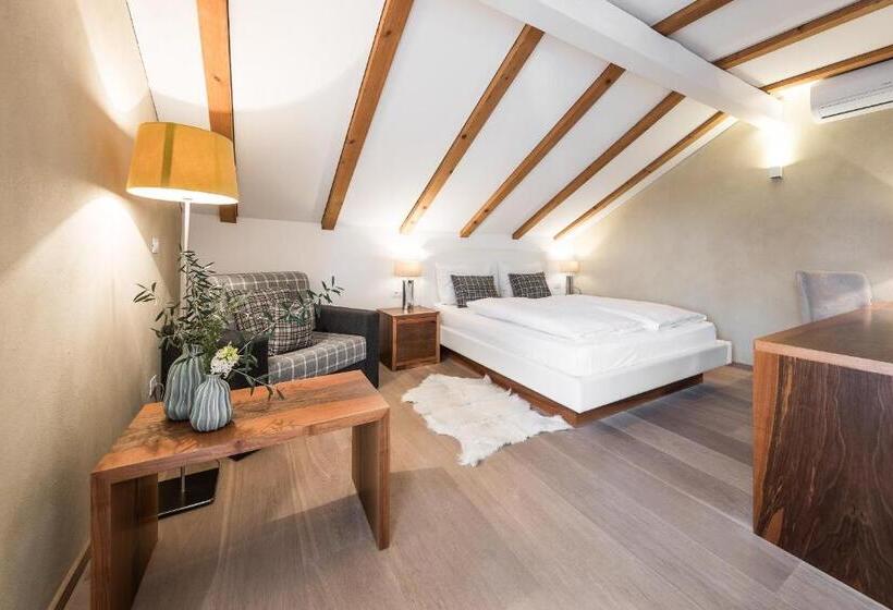 주니어 스위트, Boutique Hotel Zum Rosenbaum