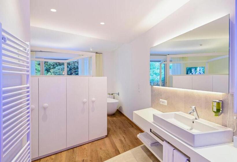 디럭스 주니어 스위트, Boutique Hotel Zum Rosenbaum