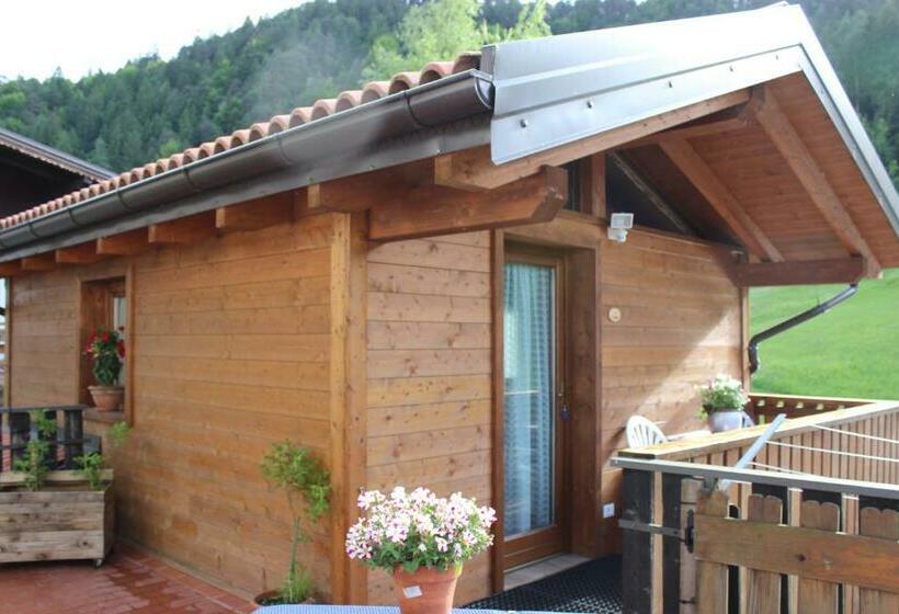 Четырехместный Номер Стандарт, B&b La Genzianella
