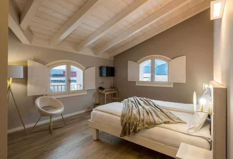 חדר סופריור עם נוף להרים, Bianco