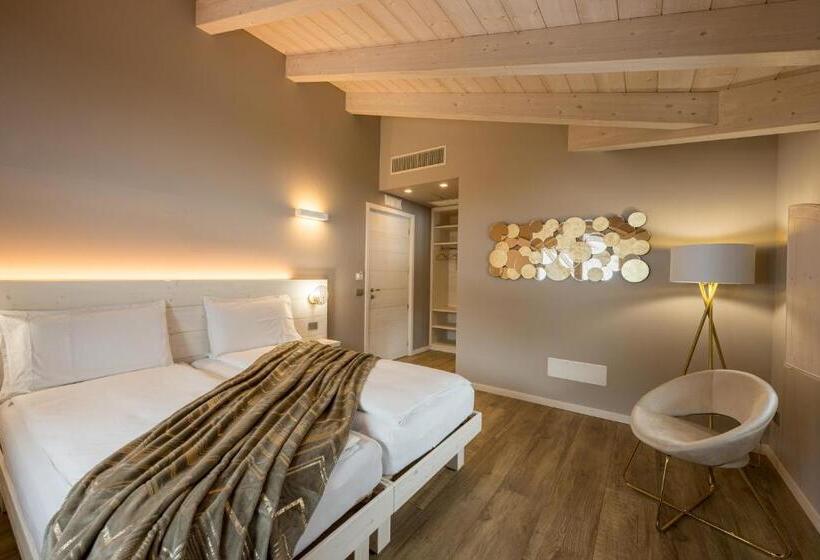 חדר סופריור עם נוף להרים, Bianco