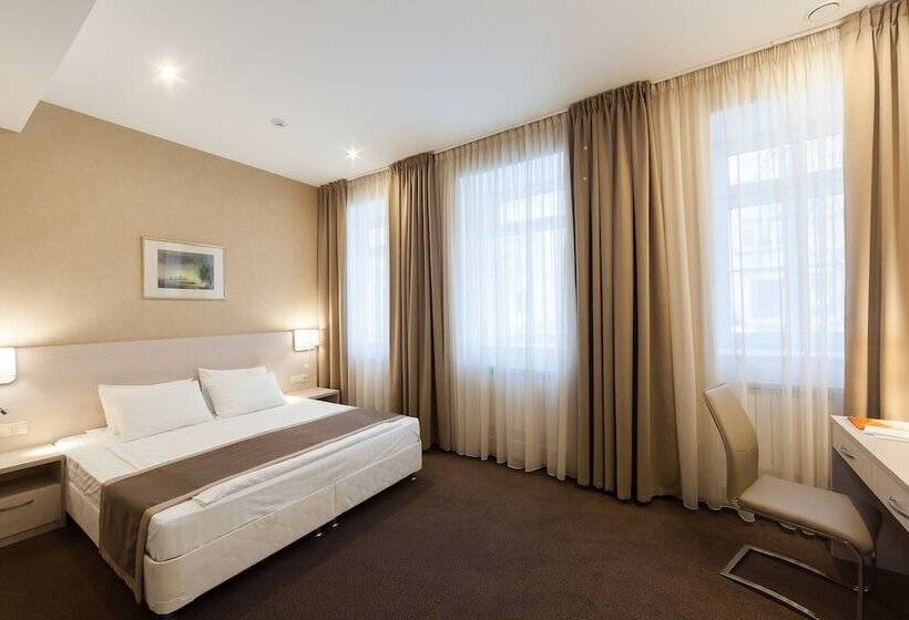 Номер бизнес-класса, Gorky