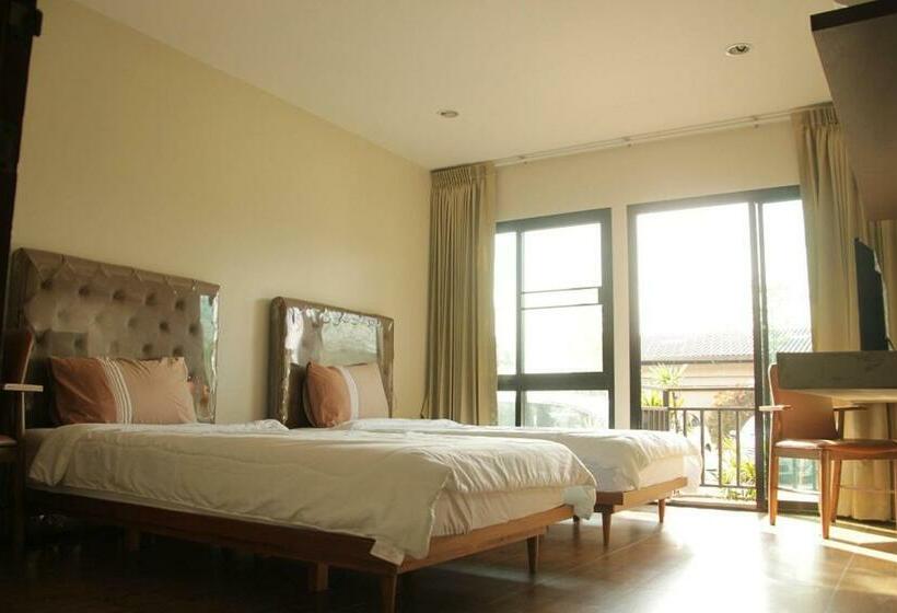 غرفة قياسية مزوَّدة بشُرفة, The Residence Thepkanjana