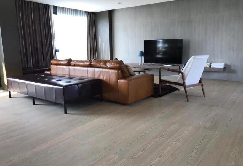 جناح إدارى, The Residence Thepkanjana