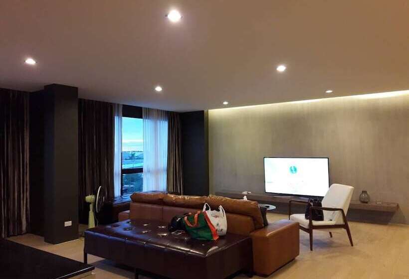 جناح إدارى, The Residence Thepkanjana