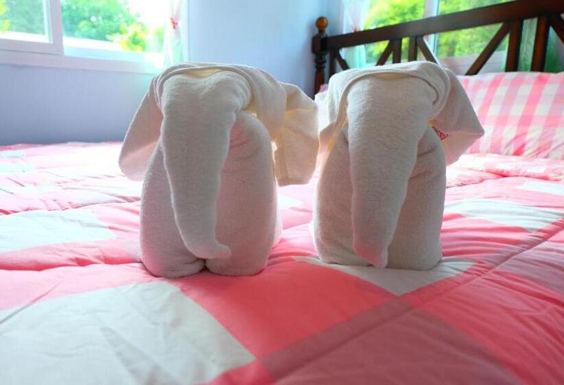 デラックスバンガロー, Saengcha Farm Resort