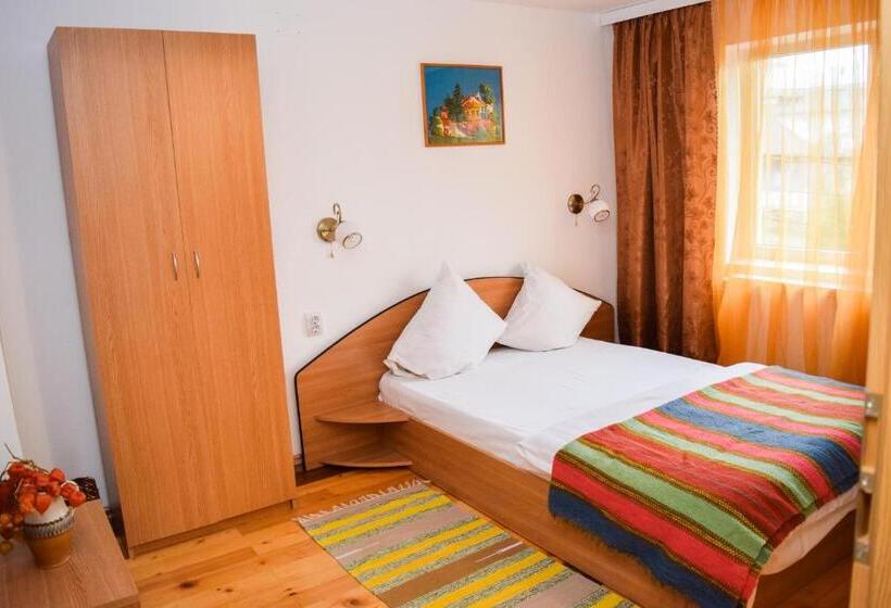 Номер Стандарт, Pensiunea Colt De Munte