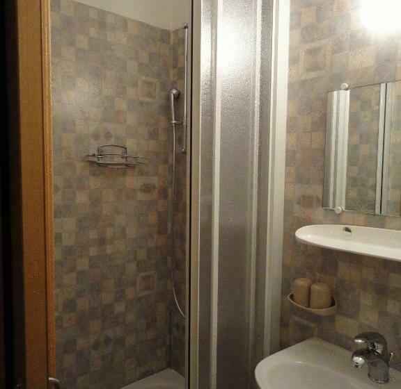 חדר סטנדרט, Pensione Da Peppino