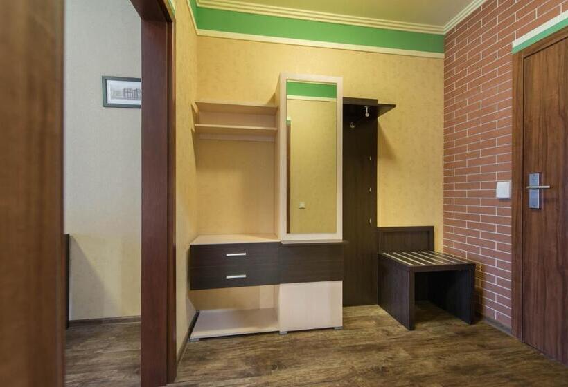 غرفة قياسية, Green Villa