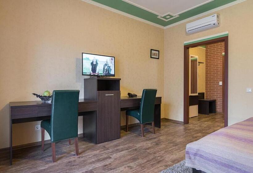 غرفة قياسية, Green Villa