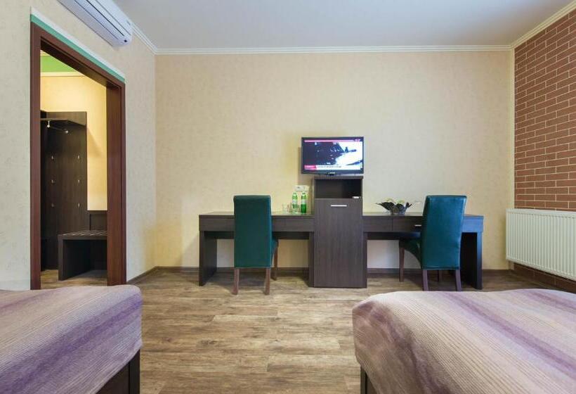 غرفة كلاسيكية ثلاثية, Green Villa