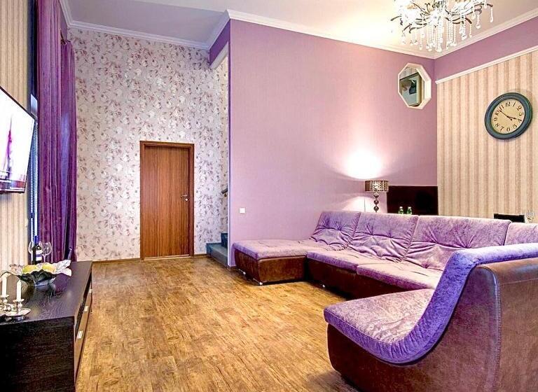 جناح دوبلكس, Green Villa