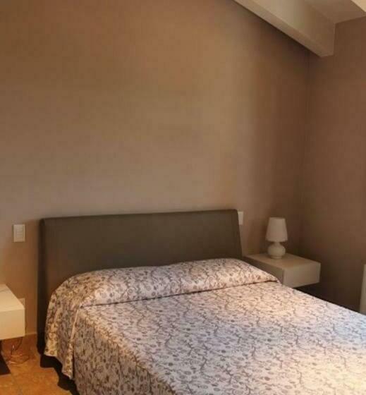 דירת חדר, Relais Pugliano