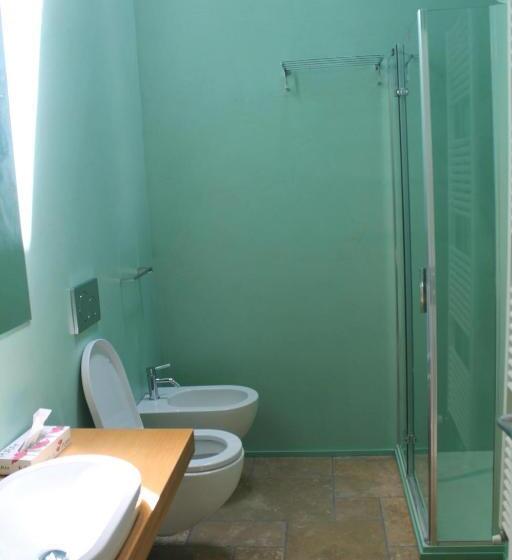 דירת שני חדרים, Relais Pugliano