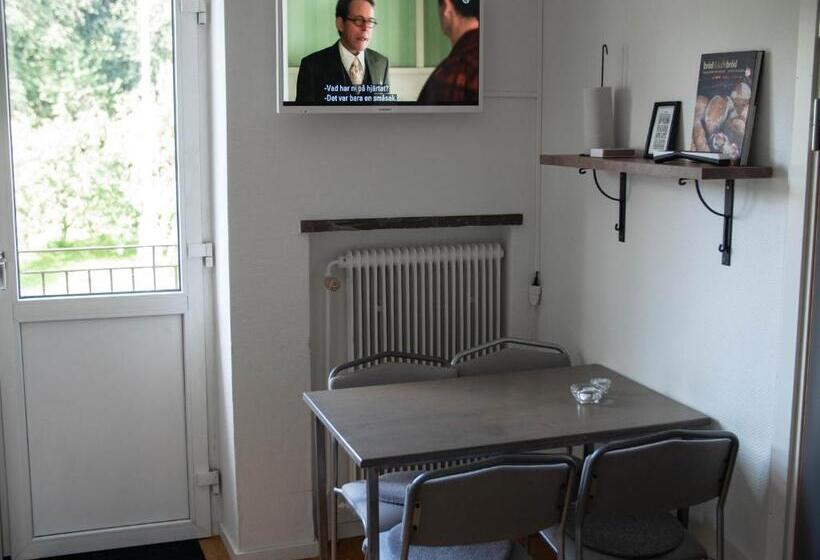 דירת שלושה חדרים, Vassbo Vandrarhem