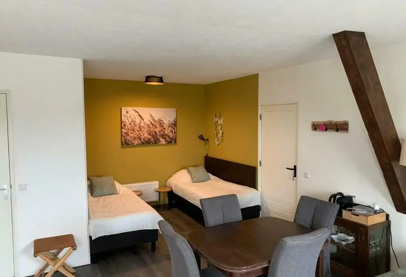スタンダード４人部屋, Bed And Breakfast De Salix