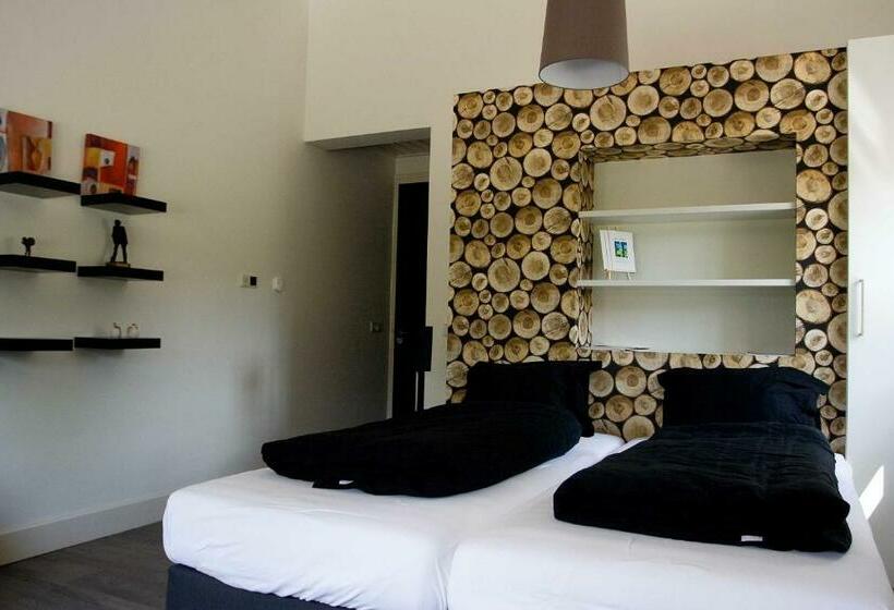 スタンダードルーム, Erve Fakkert