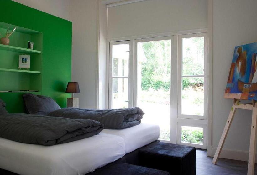 スタンダードシングルルーム, Erve Fakkert