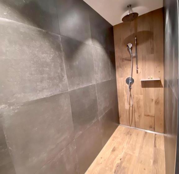 バルコニー付きデラックスルーム, Gibswilerstube