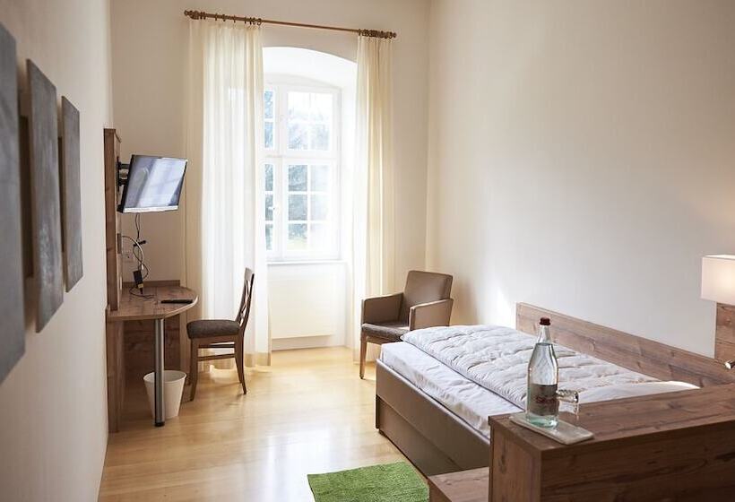חדר סטנדרט יחיד, Klosterhotel Kreuz