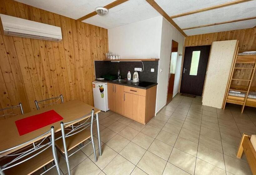 Бунгало Премиум, Rohanov