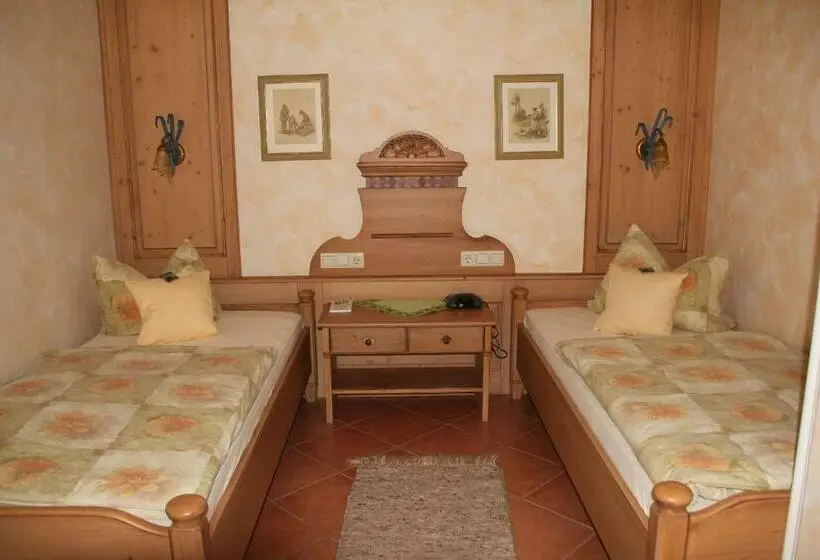 スタンダードルーム, Jagdhotel Sudetenhof