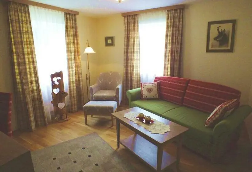 2ベッドルームハウス, Jagdhotel Sudetenhof