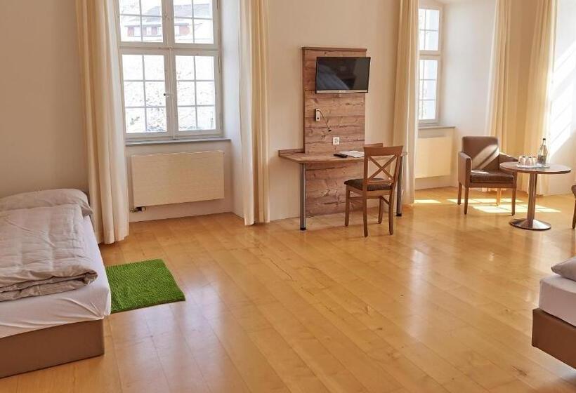 Номер Стандарт Трехместный, Klosterhotel Kreuz