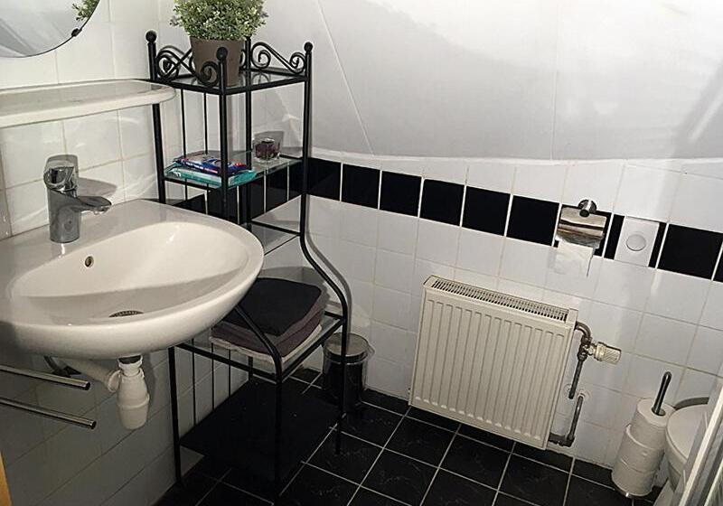 Standard room with outdoor bath, Paul En Lettie's Bed And Breakfast