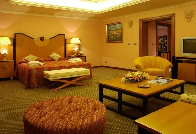 ビラ４ベッドルーム, Al Raha Beach Resort & Spa
