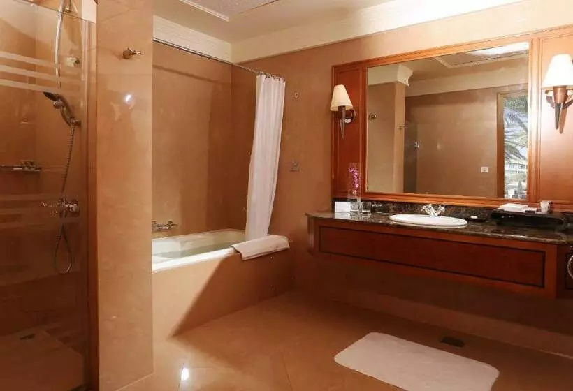 スーペリアールーム, Al Raha Beach Resort & Spa