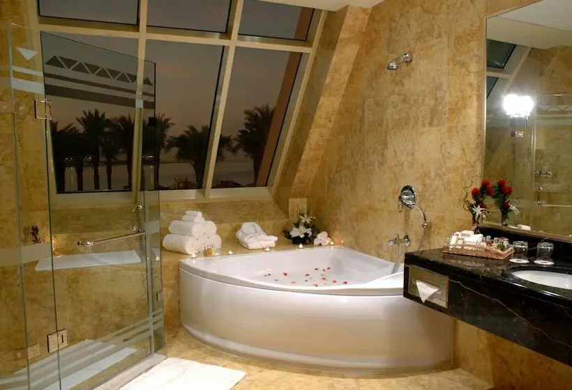 スーペリアールーム, Al Raha Beach Resort & Spa