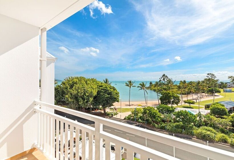 غرفة قياسية مطلّة علي البحر, Airlie Beach