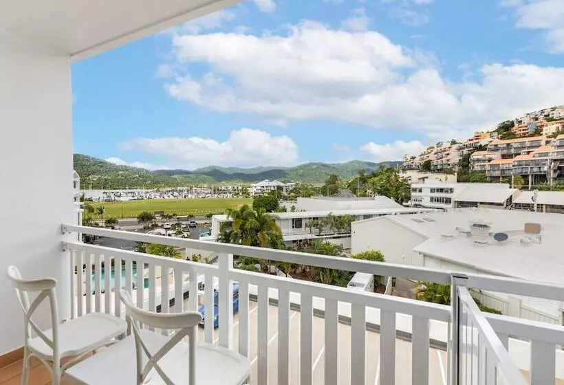 スタンダードシティビュールーム, Airlie Beach