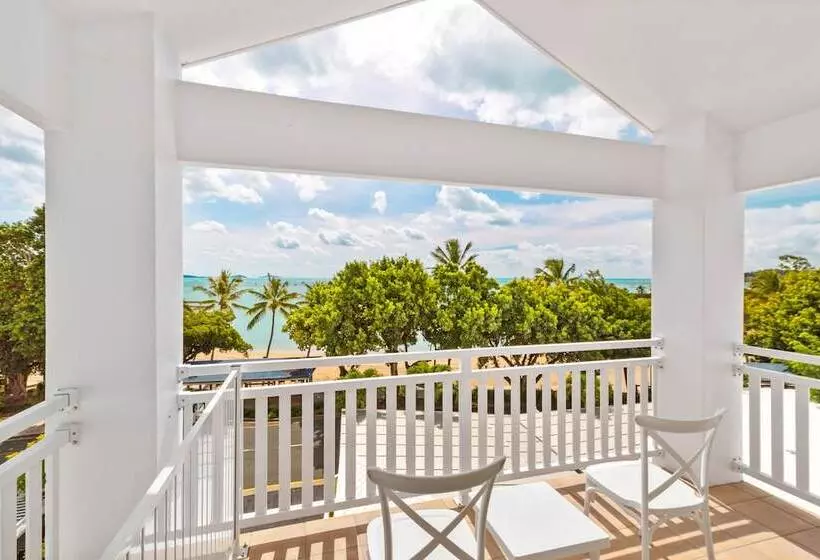 オーシャンビュースタンダードルーム, Airlie Beach
