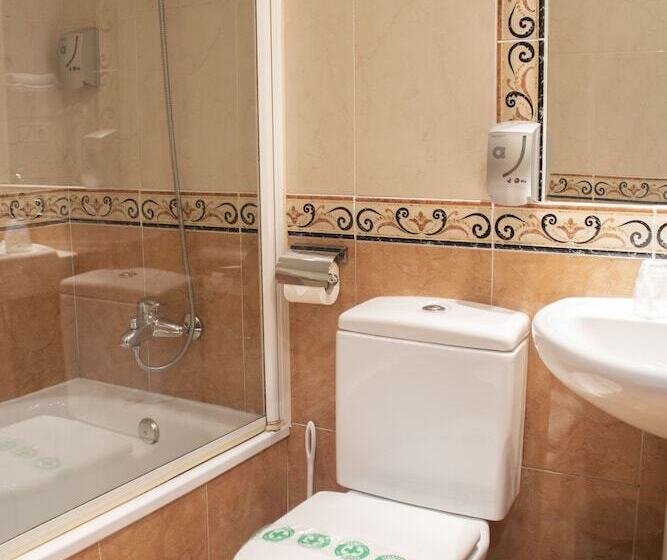 اتاق استاندارد, Alda Estación Oviedo