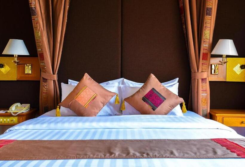 带泳池观景的豪华房, Angkor Century Resort & Spa