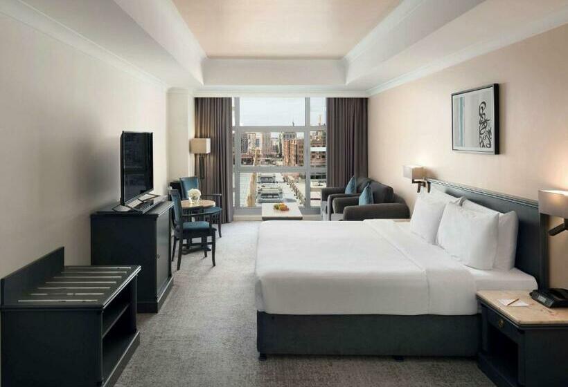 带大床的高级房间, Anwar Al Madinah Movenpick